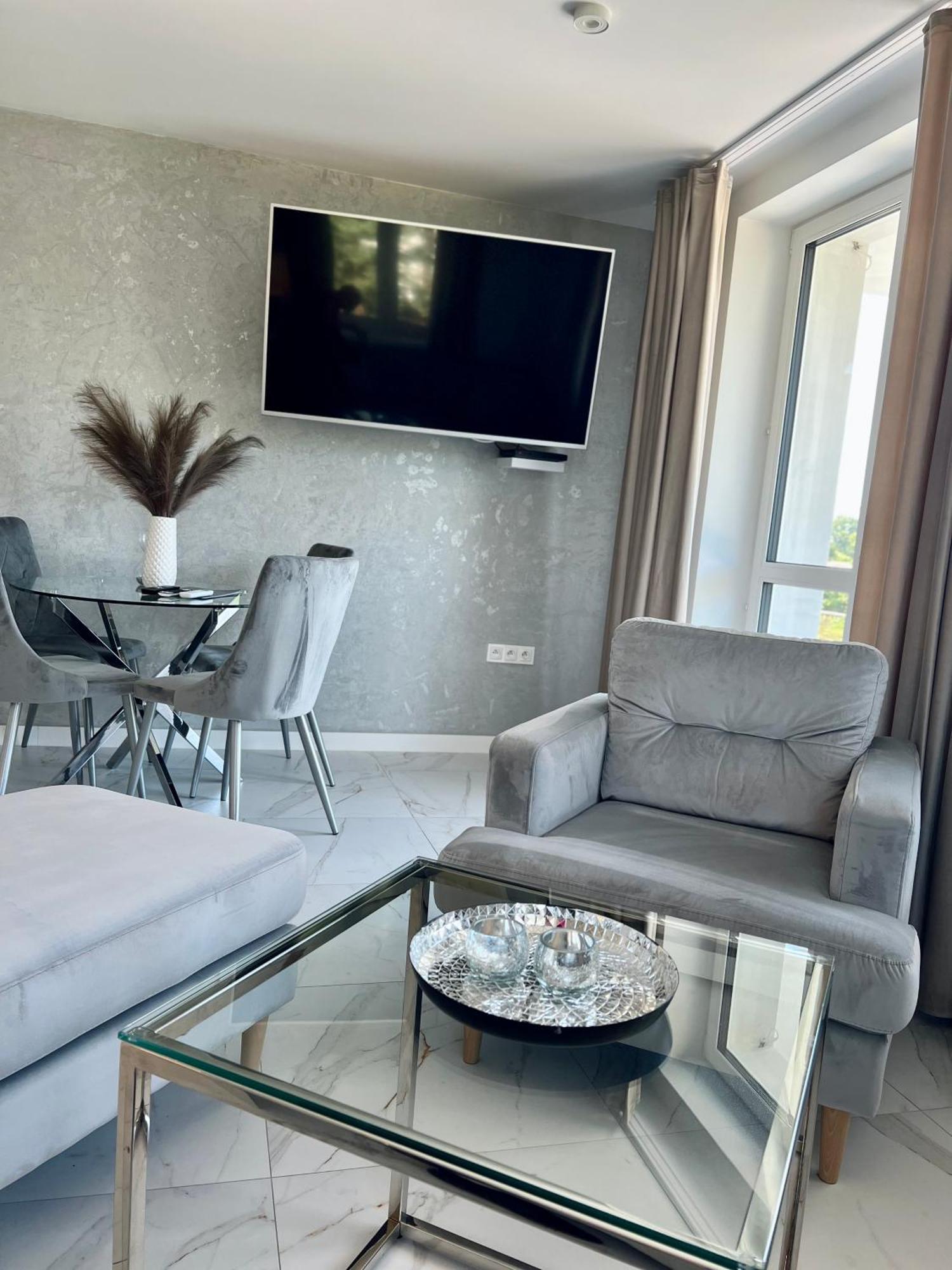 Piotrowice  Apartamenty Modrzewiowa Zator المظهر الخارجي الصورة